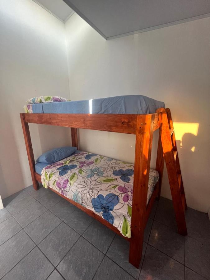 Buganvilla No 3 Кепос Екстериор снимка